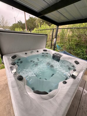Bañera de hidromasaje exterior