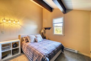 4 bedrooms, WiFi, bed sheets - Mountain Getaway Retreat - 4br + loft (Beech Mountain)