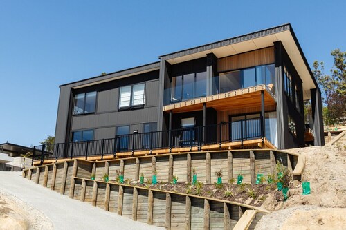 Stunning Kaiteriteri Holiday Home