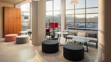 Área de estar no saguão