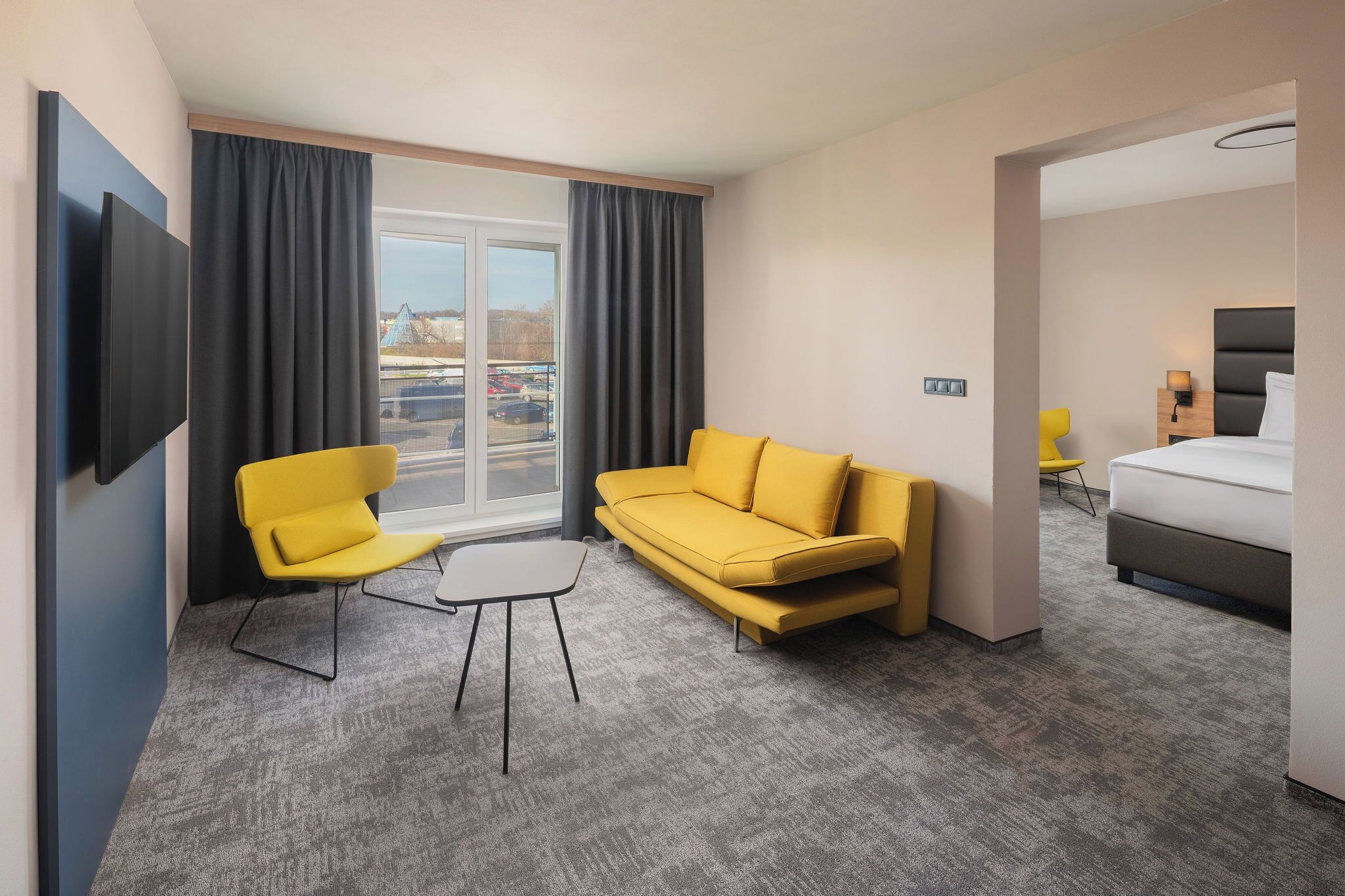 Superior Junior Suite | Living area | 55-inch Smart TV with satellite channels