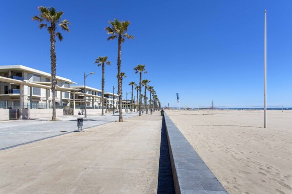 Beach nearby - Patacona Mediterranean Beach. WiFi + Parking + Air Conditioning (Alboraya)
