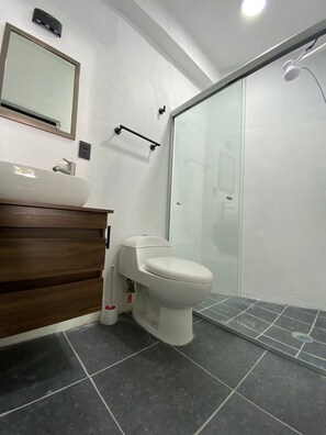 Appartement, 1 chambre, vue ville | Salle de bain
