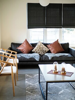 Lydisolert og wi-fi (inkludert)