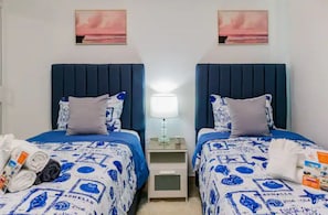 3 Schlafzimmer, Bügeleisen/Bügelbrett, kostenloses WLAN, Bettwäsche