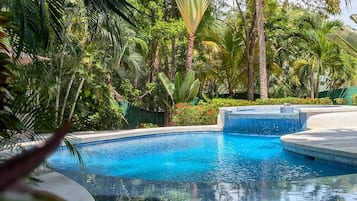 Piscina all'aperto