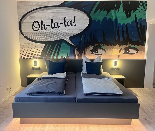 2 Schlafzimmer, Reisekinderbett, WLAN, Bettwäsche