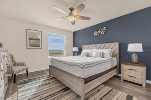 5 chambres, fer et planche à repasser, lit parapluie, Wi-Fi gratuit