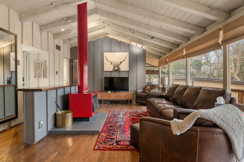 Game Room/Fire Pit/Highport Marina