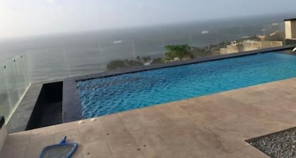 Impressive Beachfront Cabin for rent