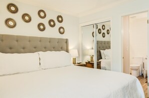 公寓客房, 1 張特大雙人床 (10 A, One Bedroom Condo) | 1 間臥室