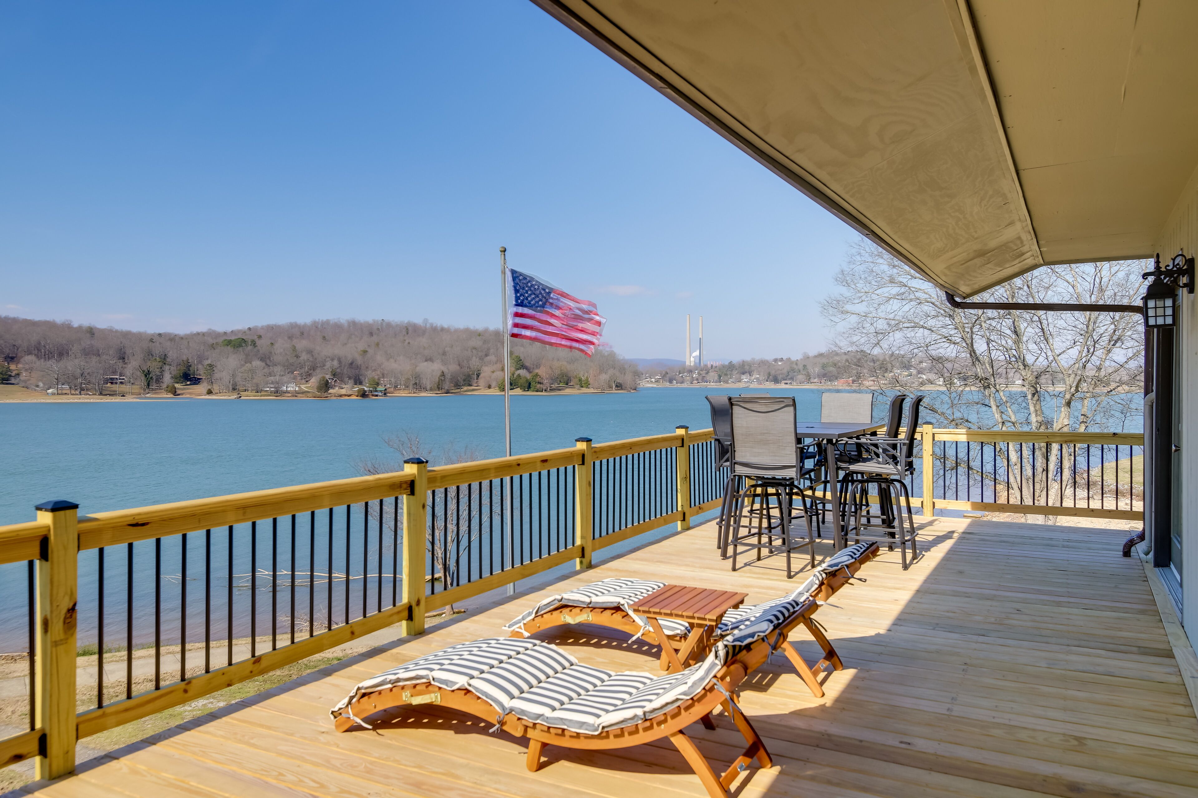 Kingston Vacation Rental w/ On-Site River Access!