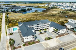 Enjoy scenic views of the water from this hotel's ground-floor pool area.