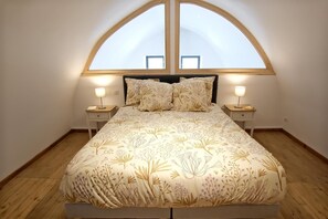 1 chambre, fer et planche à repasser, lit parapluie, Wi-Fi gratuit