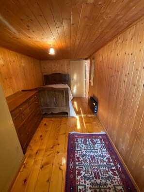 Condo | 1 bedroom, down comforters, free WiFi, bed sheets