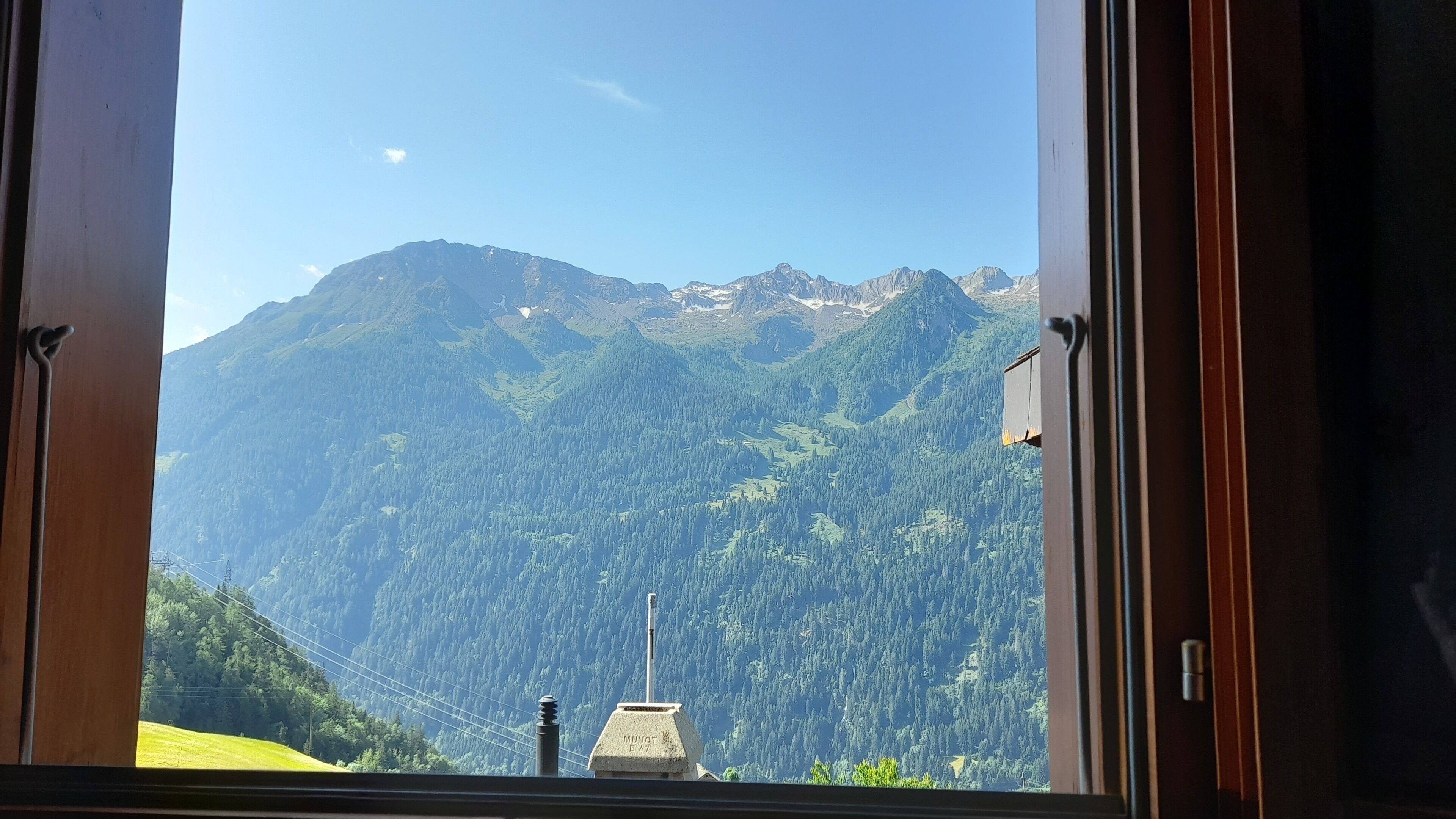 Rom – basic | Dundyner, wi-fi (inkludert) og sengetøy