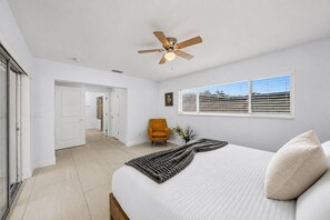 3 Schlafzimmer, Bügeleisen/Bügelbrett, Reisekinderbett, kostenloses WLAN