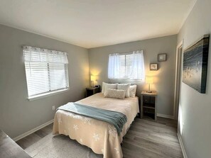 2 soverom, strykejern/-brett, wi-fi (inkludert) og sengetøy