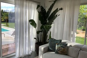 Living area - "BEAUTIFUL" HOUSE WITH POOL (Pietrasanta)