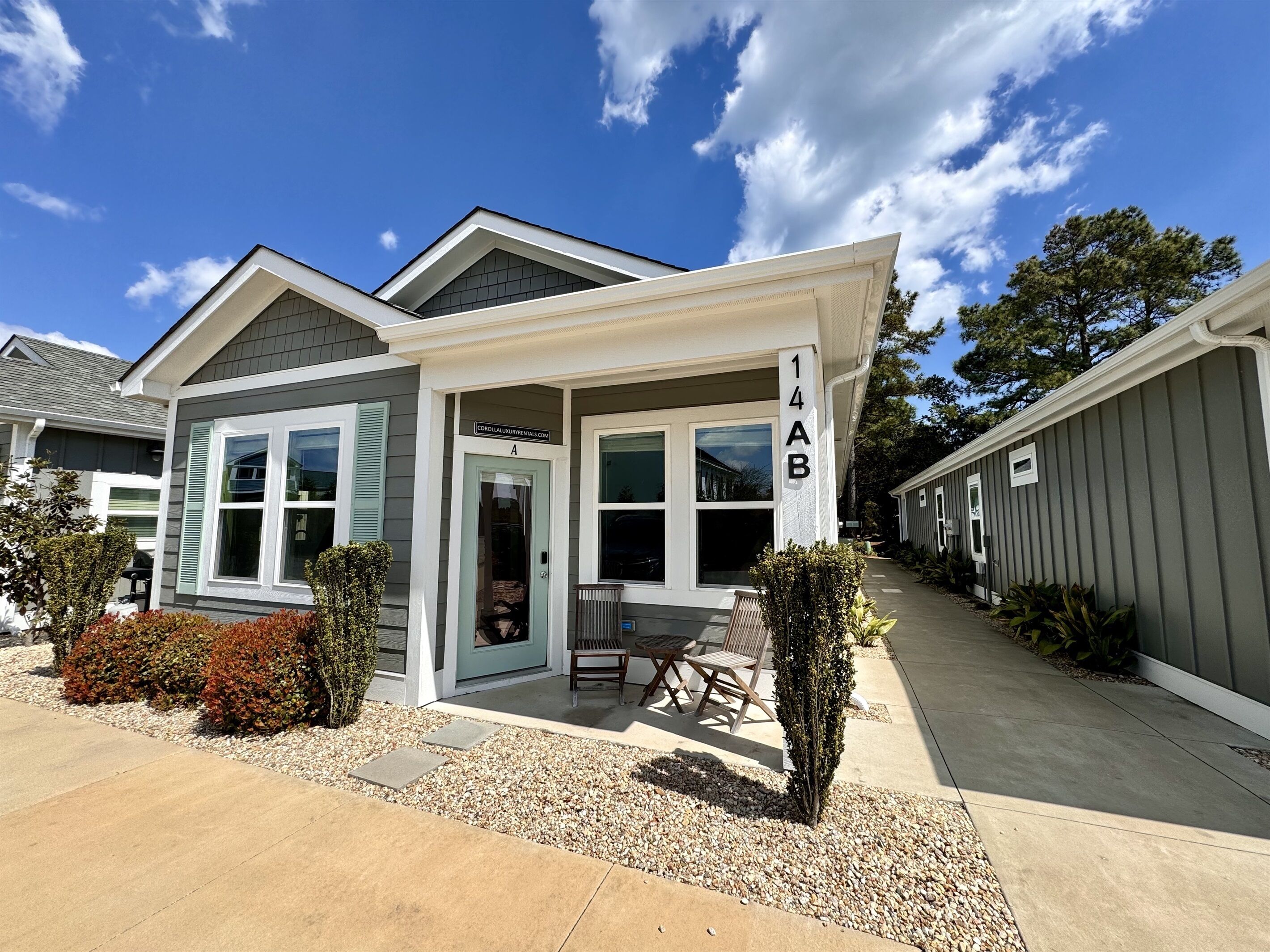 *New*Oceanside,Pool,Walk 2 the beach,No Stairs