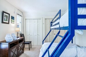 3 bedrooms, iron/ironing board, WiFi, bed sheets - Highland Golf Course Getaway - Fairway Village 5B (Quechee)