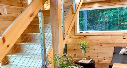 Luxury Cabin #1 Hot Tub, Kayaks, Paddle Boards, Private Fire Pit