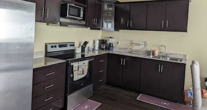 un Apartamento Elegante, Para Feliz Descanso