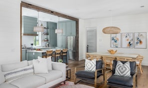 TV, fireplace, table football, ping pong - Outdoor game room + fire pit with scenic marsh views (Bluffton)