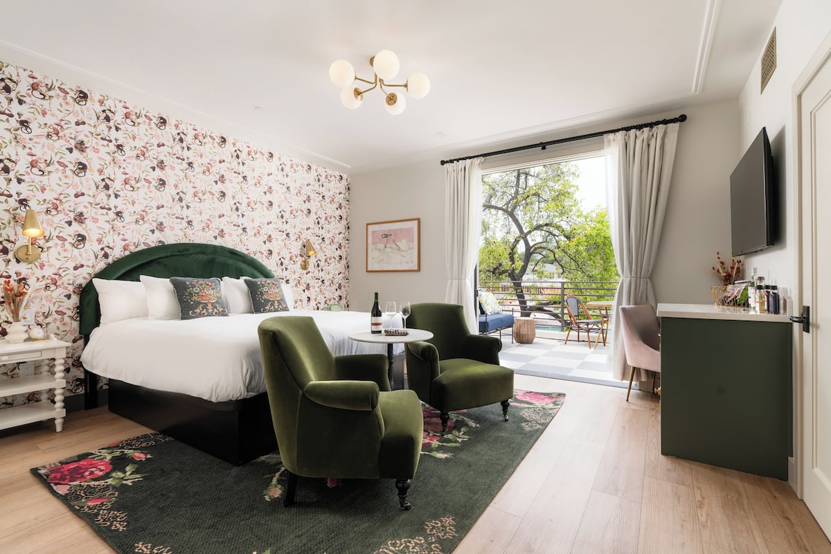 1 habitación, ropa de cama de alta calidad y minibar