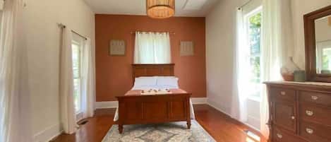 2 Schlafzimmer, Bügeleisen/Bügelbrett, kostenloses WLAN, Bettwäsche