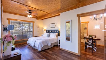 Duplex, Private Bathroom, Valley View (Hilltop Room)