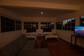 Interior - Kukulcán: Joya Maya Entre Cenote y Estrellas (Puerto Morelos)