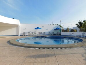 Piscine extérieure