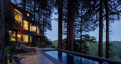 Palazzo Marzino; Redwood Forest & Russian River Valley Views + Pool & Hot Tub