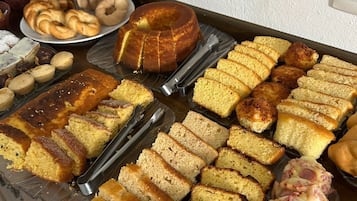 Desayuno buffet incluido todos los días