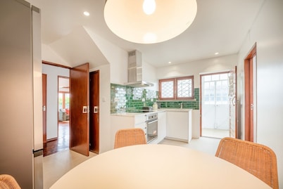 Moradia excecional com estacionamento