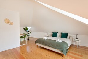 1 quarto, ferros/tábuas de passar roupa, Wi-Fi, roupa de cama