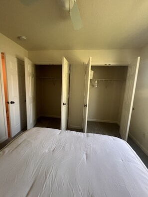 3 dormitorios, wifi gratis, ropa de cama