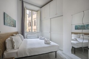 2 slaapkamers, een strijkplank/strijkijzer, wifi, beddengoed