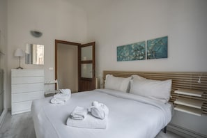 2 bedrooms, iron/ironing board, WiFi, bed sheets - Vigna nuova 2 Bedroom Apartment (Firenze)