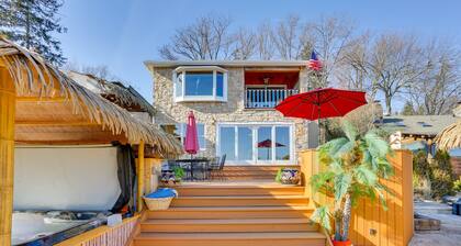 Greenwood Lake Cottage w/ Shared Dock & Hot Tub!