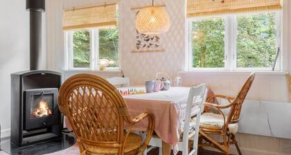 Superbe maison de 2 chambres Ă Kolind