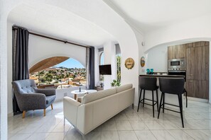 Interior - Holiday Home 'Brandy' with Sea View, Wi-Fi and Air Conditioning (Calpe)