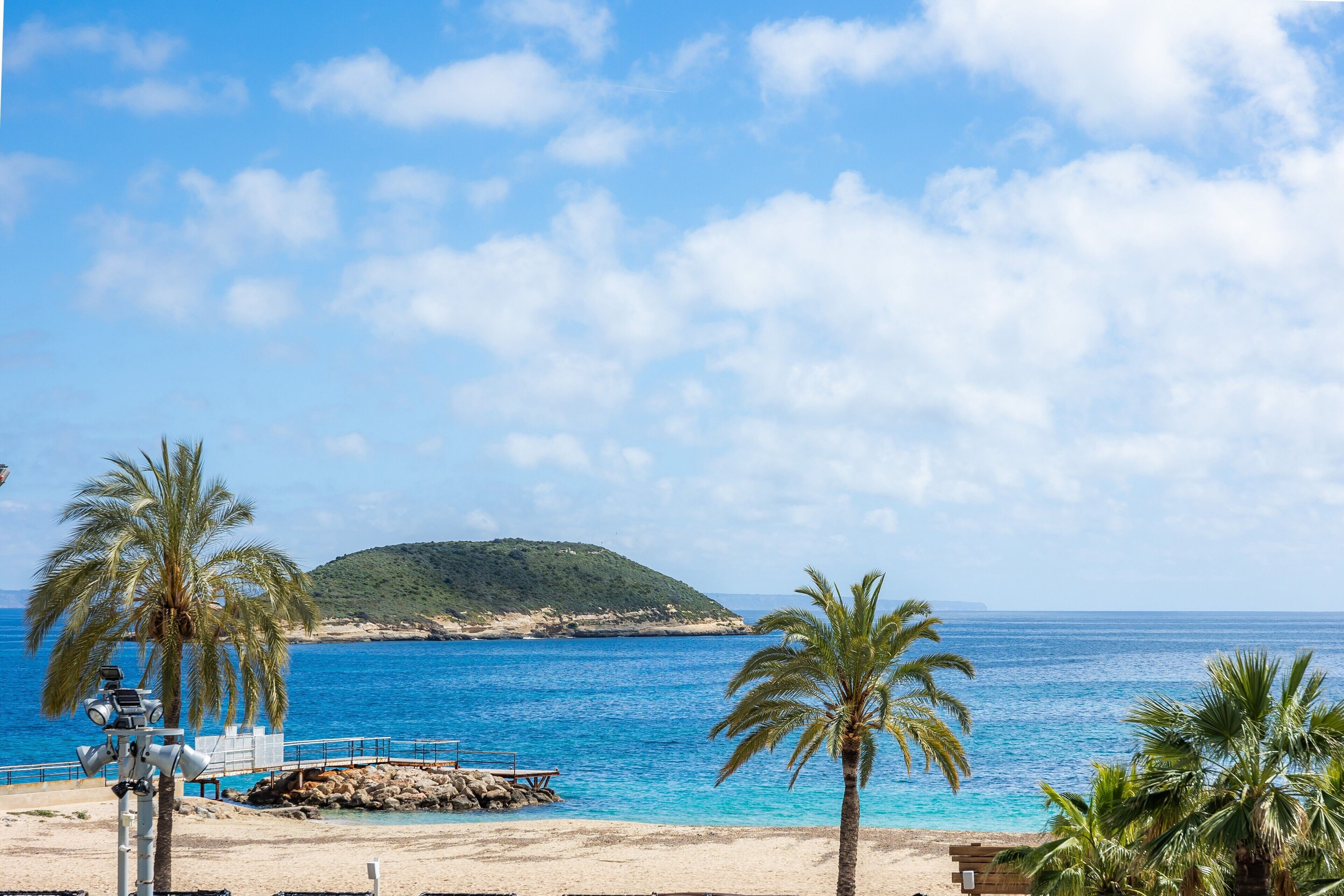 Accommodatie ligt op het strand