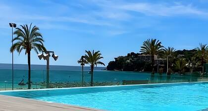 Ferienwohnung 'First Line Mediterranean' mit Meerblick, WLAN und Klimaanlage