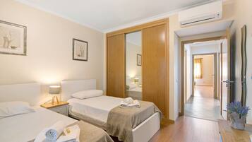 2 bedrooms, WiFi, bed sheets