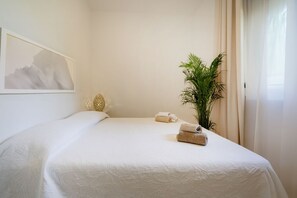 2 slaapkamers, een strijkplank/strijkijzer, wifi, beddengoed