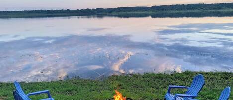 المنطقة المحيطة بالمنشأة