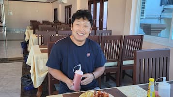 Nhà hàng