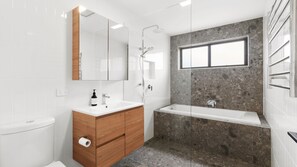 Shower, towels